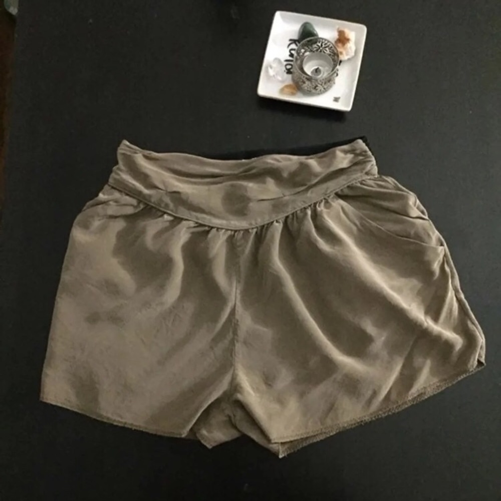 100% silk shorts w/ pockets